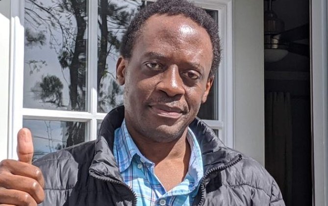 Dr. Charles Lule was in my same PCB Class in HSC. He made it to Medical school while I couldn't, one of those missed opportunities I reminisce about my life, but that's another story.

Dr. Charles, together with one Prof. Ocama, were brilliant classmates in my class. 

I knew