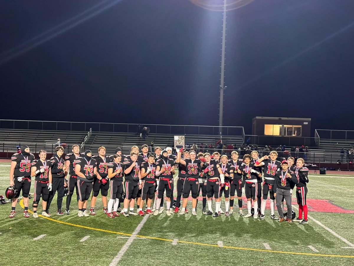 AidenQB10's tweet photo. First title in 14 years 🥇
#roversontop #qb #d9champs #roversnation https://t.co/EkWo7e4sOr