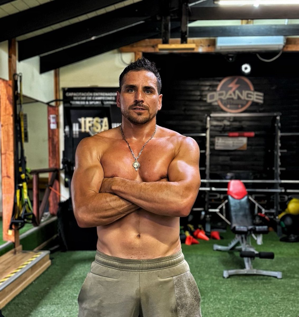 Comienza el torneo de las artes marciales y mi ganador es este:

#GanarOServir