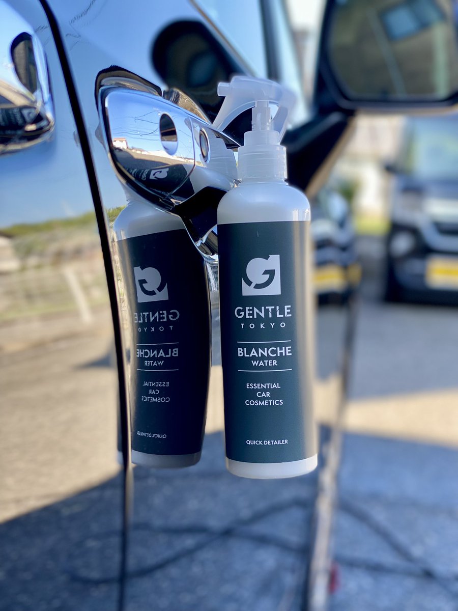 Yutatarc1's tweet image. オデッセイ洗車終わり👍
カミカゼ　アシッドシャンプー
　　　　　↓
　　　　ココシャン
　　　　　↓
ジェントル　ブランシェウォーター
あとHDFのステッカー貼りました😊👍

#HDF
#GENTLE