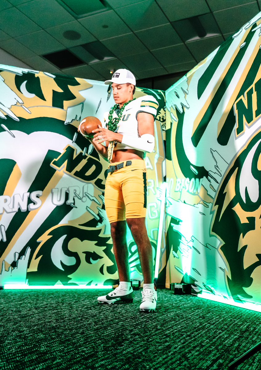 Preston Brown tweet media