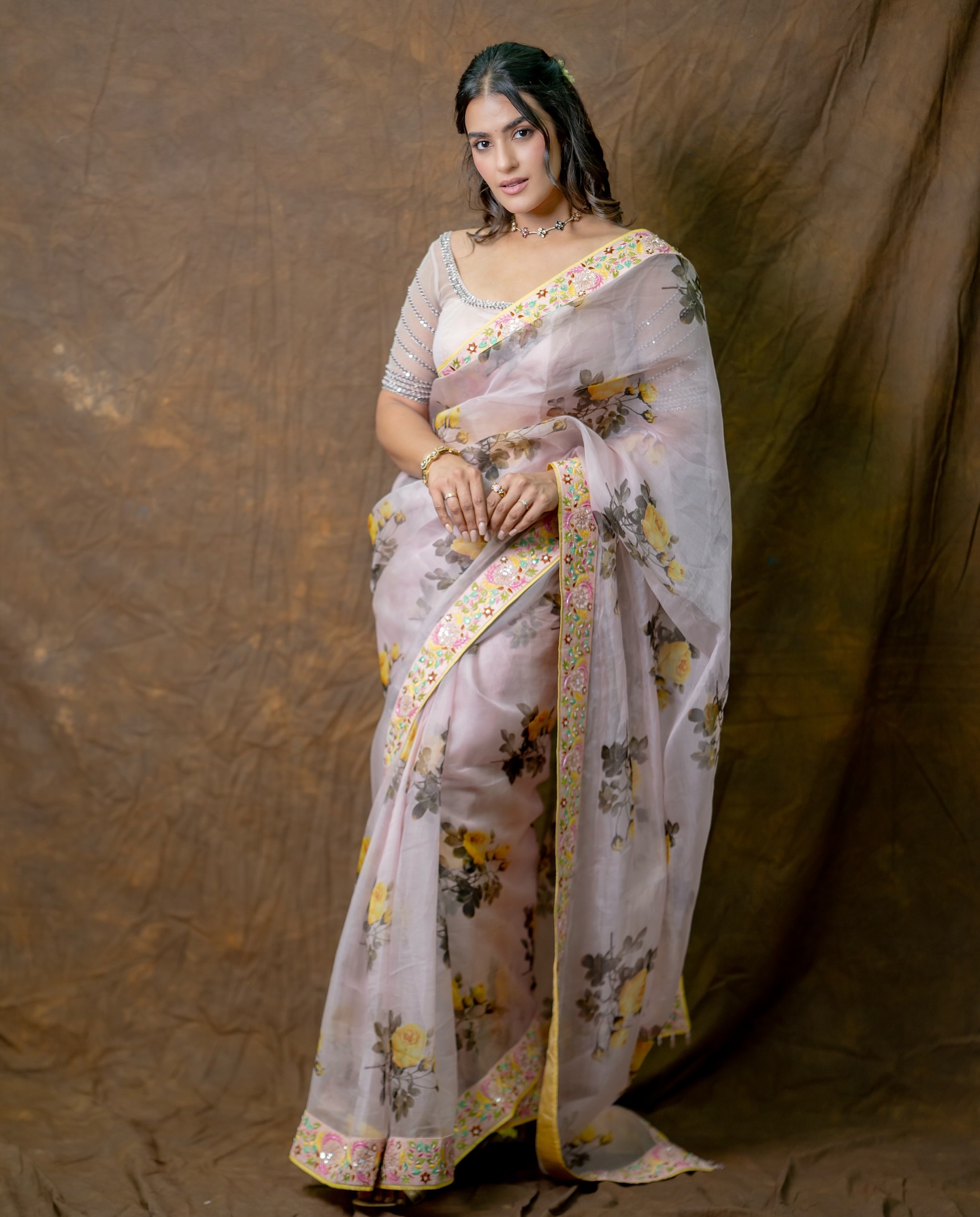 GbgbjGAb0AA0EMw?format=jpg&name=large