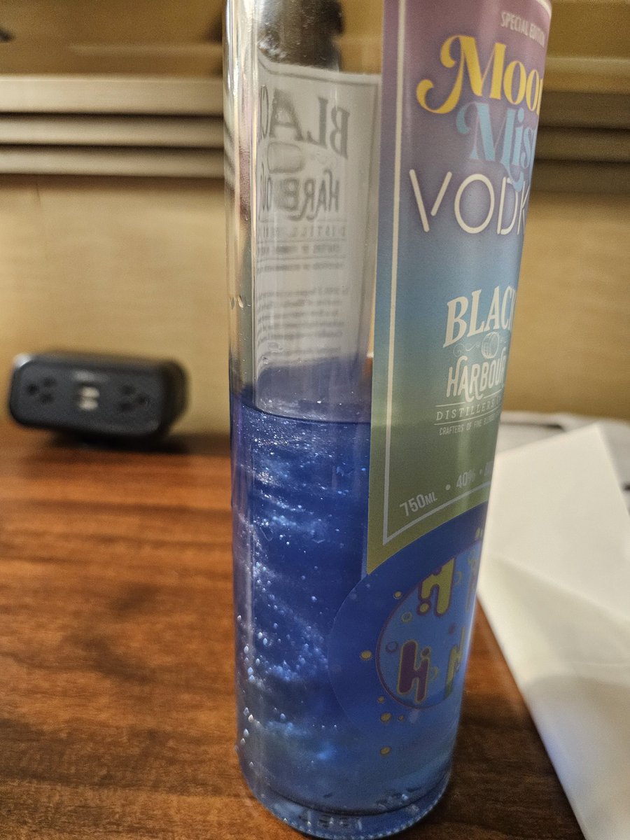 Ruby Dooby (@rubycanine) on Twitter photo Me: This vodka's got a really rough aftertaste
<a href="/DolbyVixen/">Dolby Vixen 🏳️🌈 Moon Mist Husky 🇨🇦🏳️⚧️</a>: "yeah, it puts hair on your chest"
Me: that shit removes the calluses off your hands Me: This vodka's got a really rough aftertaste
<a href="/DolbyVixen/">Dolby Vixen 🏳️🌈 Moon Mist Husky 🇨🇦🏳️⚧️</a>: "yeah, it puts hair on your chest"
Me: that shit removes the calluses off your hands