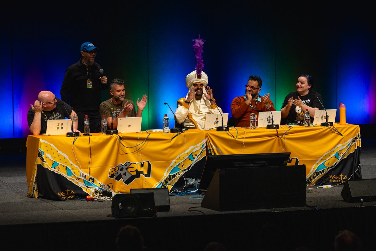 Howdy friends! 👋 My maternity cover job listing is now live on LinkedIn &amp; Seek. Strong applicants will have experience in events, content/conference management and industry experience.🥰Open to answering any q's. 
--- > shorturl.at/oBm18 

📸 Four Minutes to Midnight