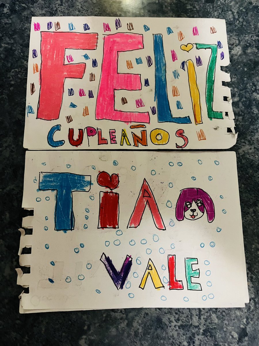 ValeriiaCC's tweet photo. Un cumpleaños rodeada de mucho amor https://t.co/r3YRNpNtlu