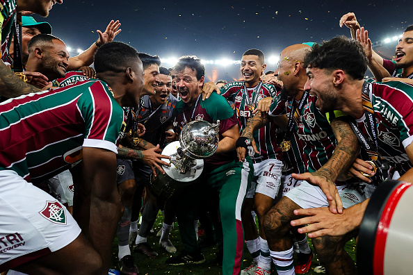 FluminenseStuff's tweet photo. 𝟰 𝗱𝗲 𝗻𝗼𝘃𝗲𝗺𝗯𝗿𝗼. 🏆 🟢 ⚪️ 🔴 https://t.co/0Klkli4oVa