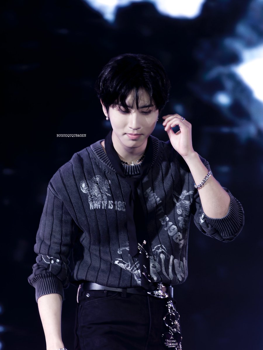 10262024 Sydney HD

#straykids #StrayKids #StrayKids_dominATE #HAN #dominATE_SYDNEY #Hanjisung