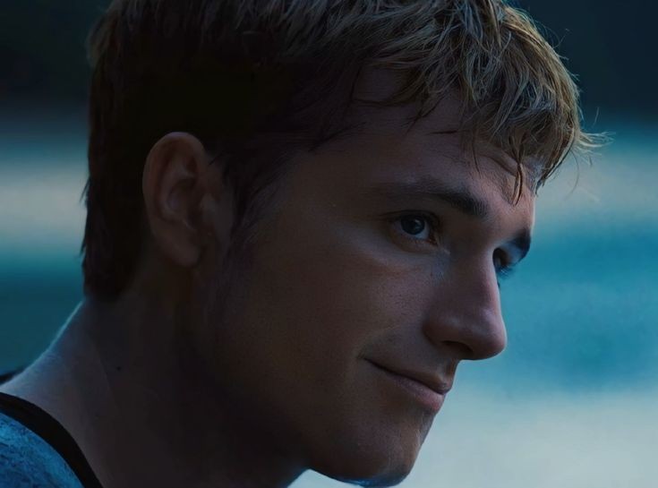 eeriedann's tweet photo. Guys.....I miss Peeta Mellark https://t.co/cMis4ly0Ep