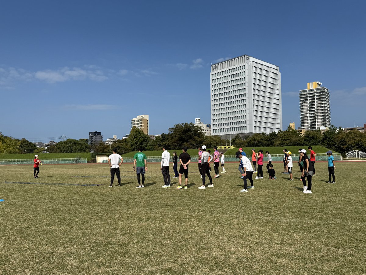fkmarathon's tweet photo. ／
第一生命保険（株）様 主催
“Run with You” ご紹介
＼
第一生命保険（株）様が主催する全国市民ランナー応援プロジェクト“Run with You”が11月4日（月）に開催されました😉陸上教室を通じて走る楽しさを体験しました😆 
◆第一生命保険（株）様の“Run with You”はこちら
👉https://t.co/rTvgvncW7r https://t.co/Nk5bikMFOO
