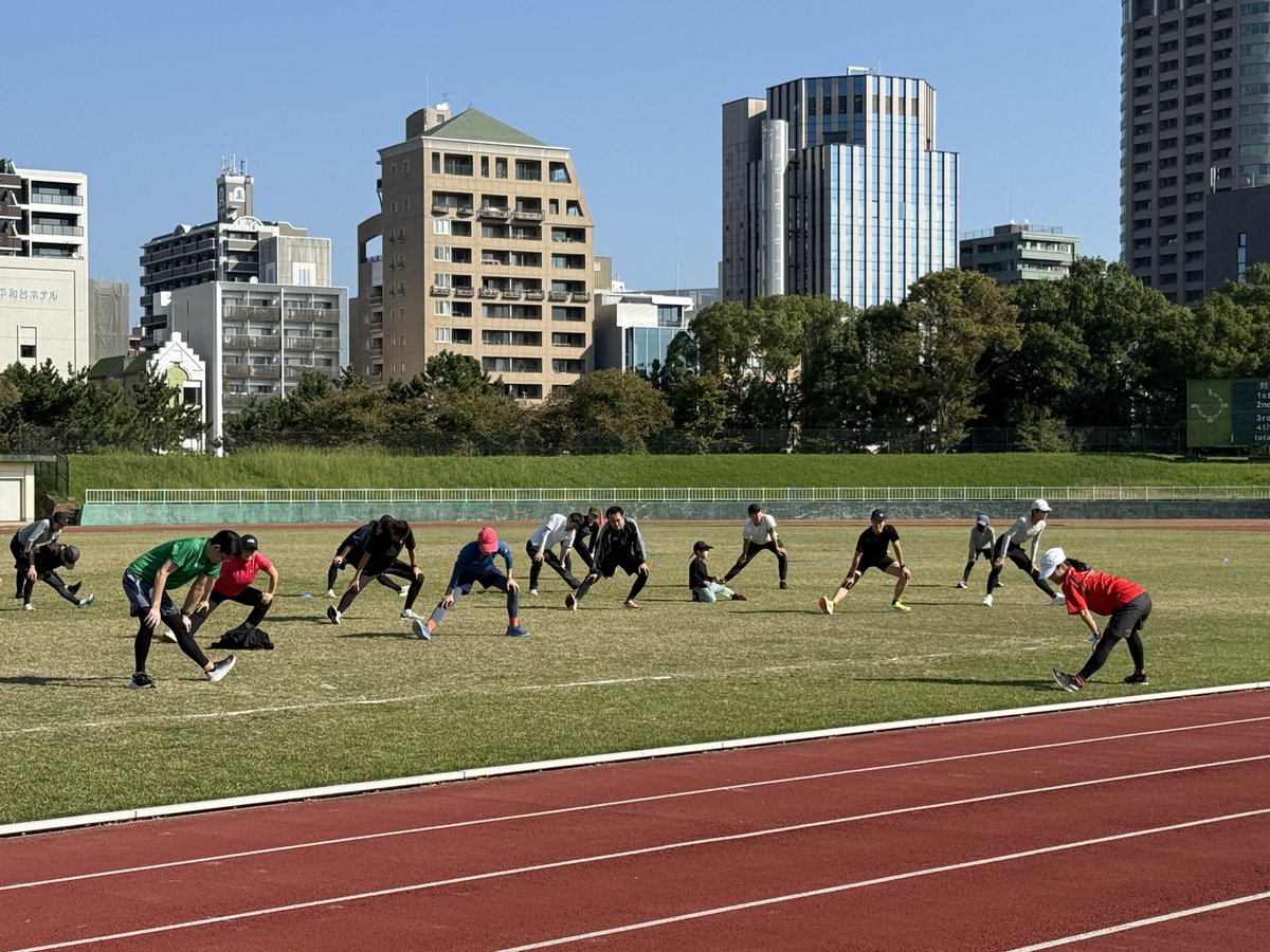 fkmarathon's tweet photo. ／
第一生命保険（株）様 主催
“Run with You” ご紹介
＼
第一生命保険（株）様が主催する全国市民ランナー応援プロジェクト“Run with You”が11月4日（月）に開催されました😉陸上教室を通じて走る楽しさを体験しました😆 
◆第一生命保険（株）様の“Run with You”はこちら
👉https://t.co/rTvgvncW7r https://t.co/Nk5bikMFOO