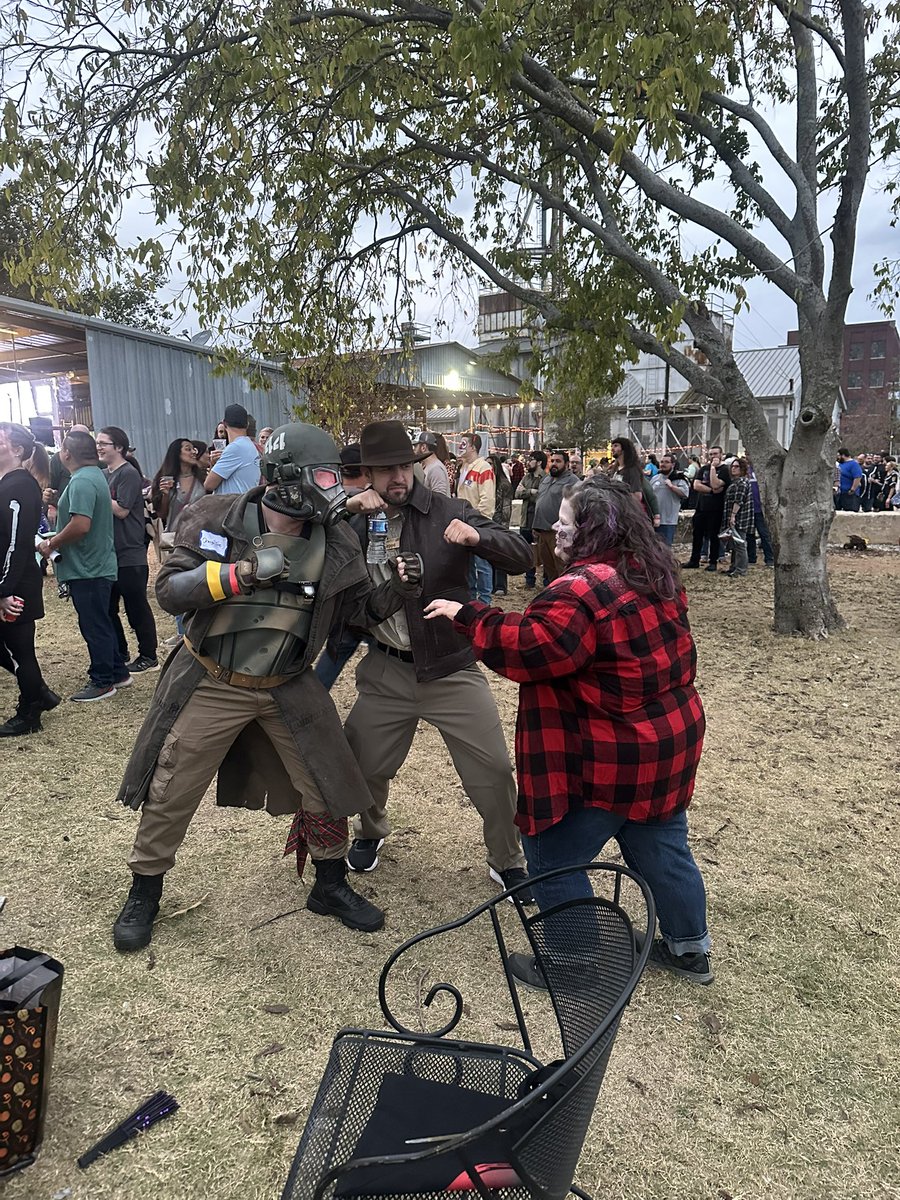 Partying with my fellow Neeblets. #hordefest2024
