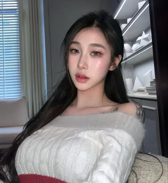 想口粗的··哈哈 晚上等姐· https://t.co/4dpra01Kl7
