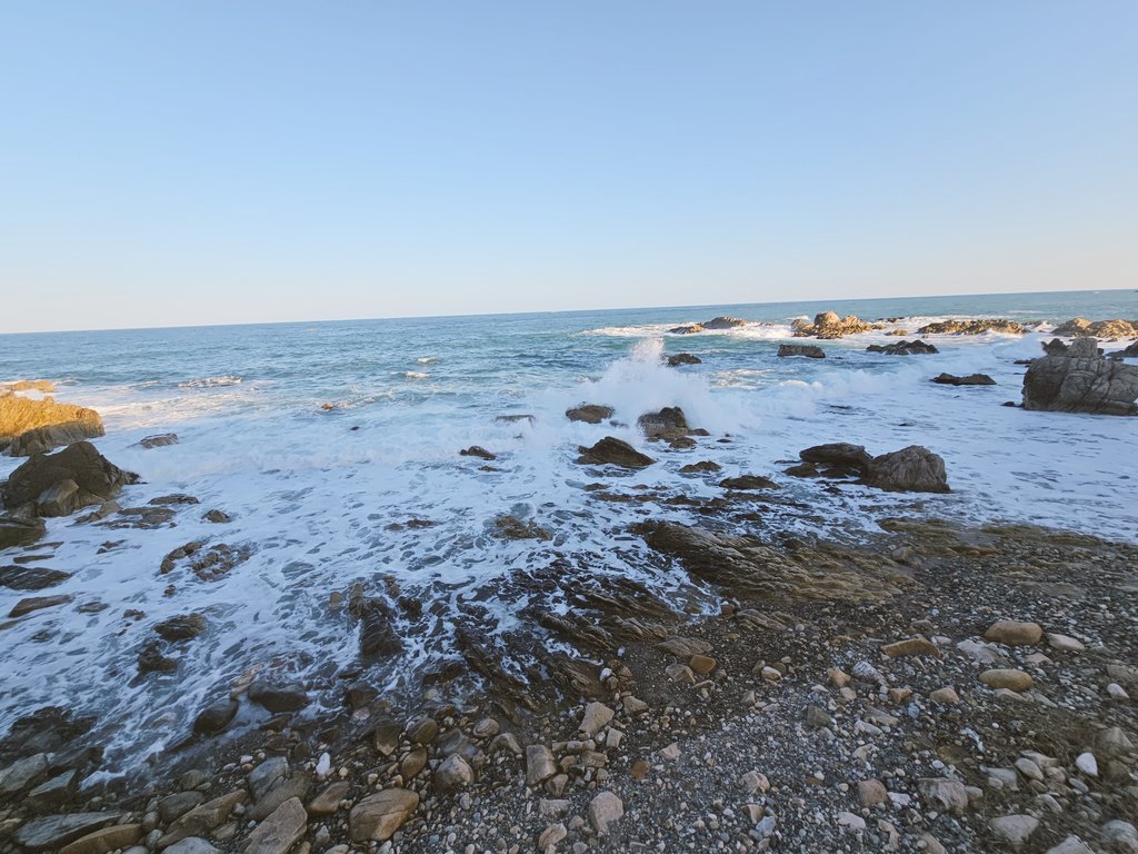 역시 바다는 동해지🩷🩵