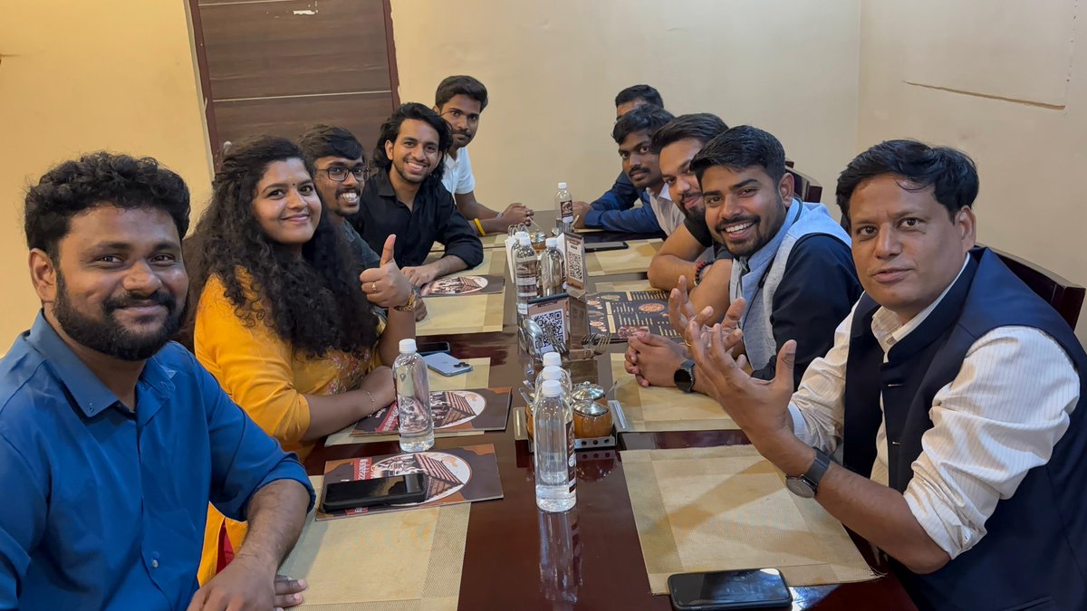 prprofessional7's tweet photo. The festive season might be over, but our Vijayawada team is still in celebration mode!
Three cheers to our spirited PRP Andhra Pradesh team for proving that hard work and good vibes go hand-in-hand.
#PRP #TeamPRP #StrongerTogether #VijayawadaVibes https://t.co/uvc5xuclDh