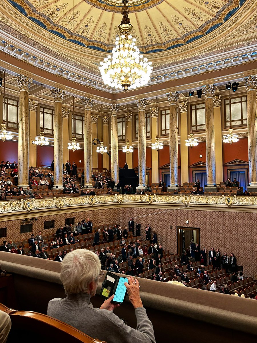 Prag begivenheder 2025. Planlæg din rejse til Tjekkiet. Oplev mere
pavel-helge.dk/prag-info/prag…
Foto: Rudolfinum 24.10, filharmonien