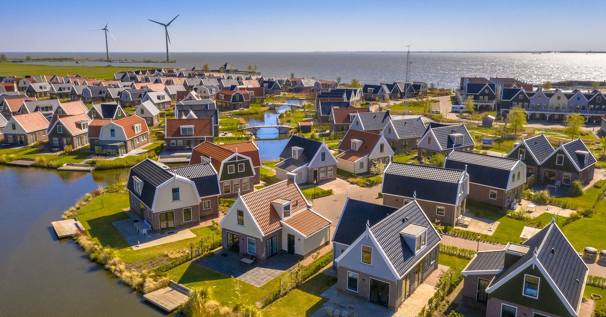 Als er een #windturbine in de buurt staat, wat merk je daarvan? De antwoorden op deze vraag lopen uiteen van ‘niets’ tot ‘slaapproblemen’. Windturbines kunnen soms hinder veroorzaken, maar gevaar voor je gezondheid gelukkig niet. Lees hier hoe dat zit 👉 brnw.ch/21wOlZS