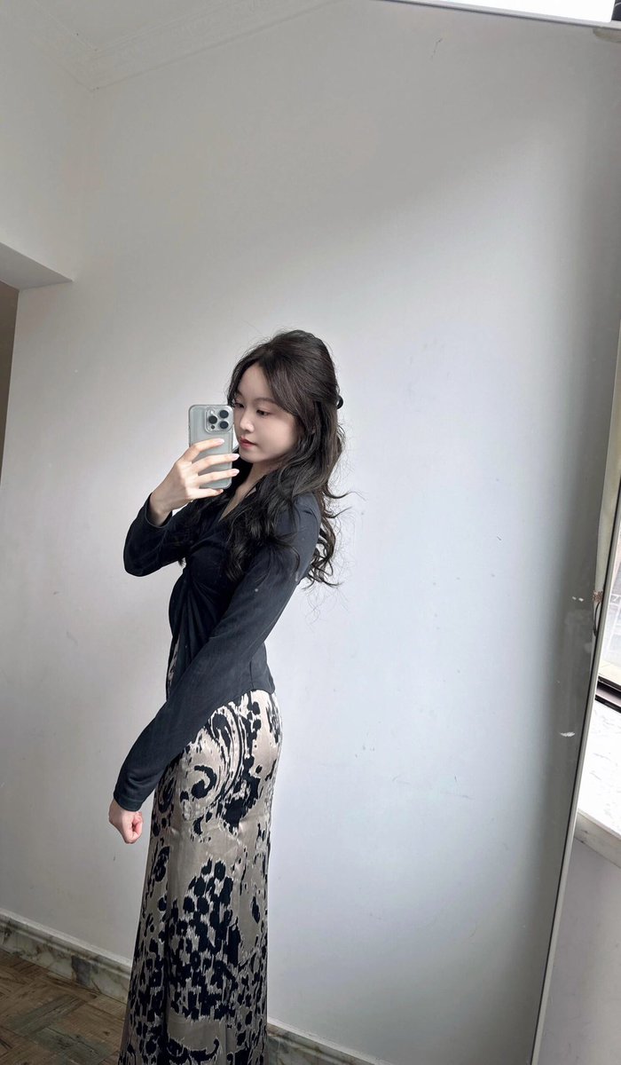 时间会告诉我们简单的喜欢，最长远平凡的陪伴，最心安 懂得你的人最温暖 https://t.co/DadDLDpbyn