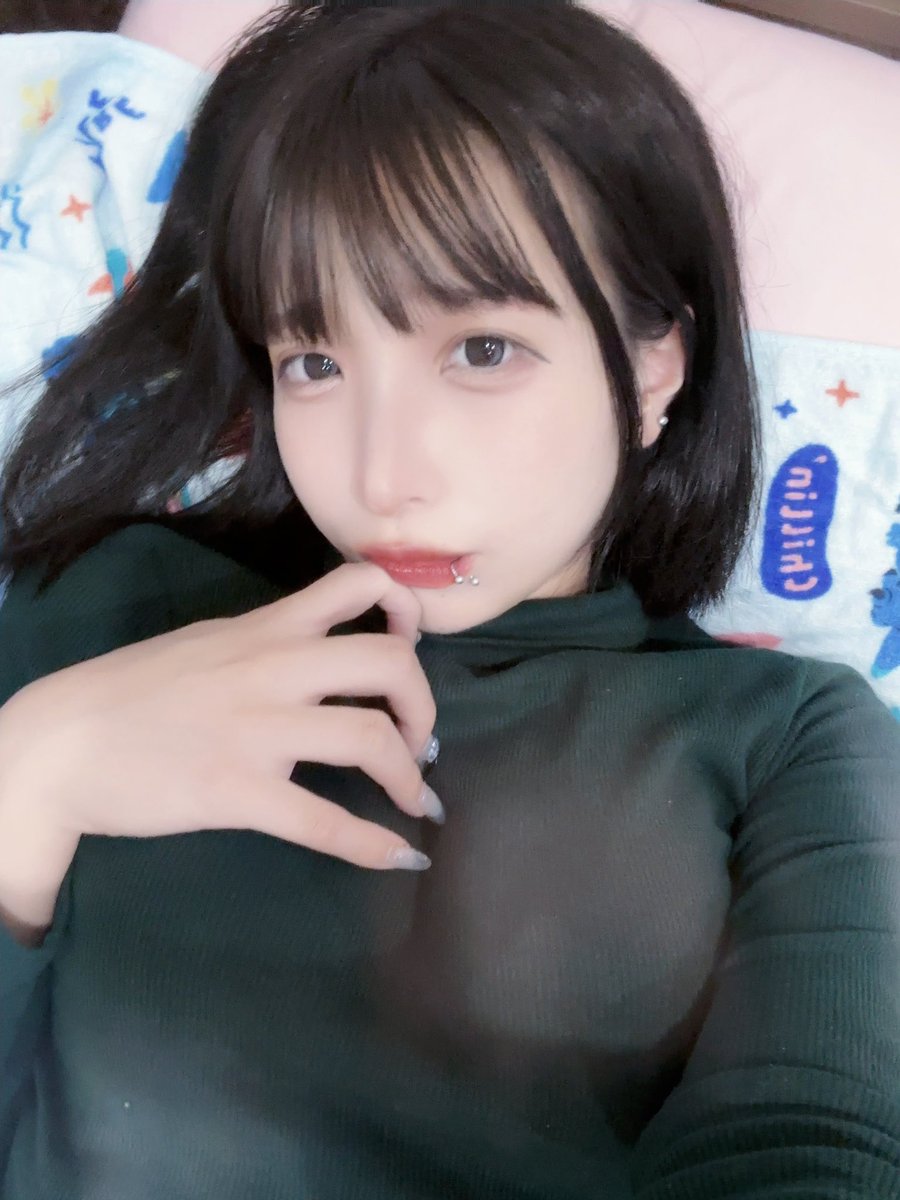こんな39歳嫌だよね？

もし抱けるならリプとハート飛ばしてね？