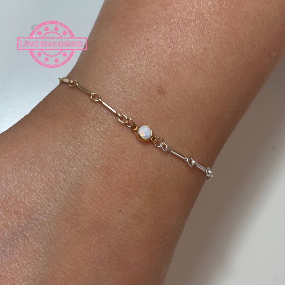 Using high quality Sterling Silver or 14ct Gold Filled chains, welded jewellery is the perfect way to create memories with loved ones. Fully customisable with a wide variety of charms and connectors, the chain is sized and then seamlessly welded together