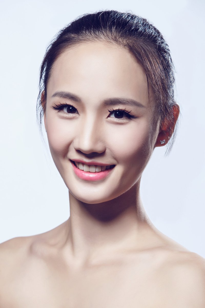 毕业小姐姐写真[135P+975M] #眼镜娘 #眼镜妹 #毕业照 #女大学生 #写真 #舞蹈生 
No.102920 预览全套尺度看置顶或私信 投稿：@007share 
眼镜娘圈子：https://t.co/VSeJDJ4qxz https://t.co/x0yaO6Xz6D