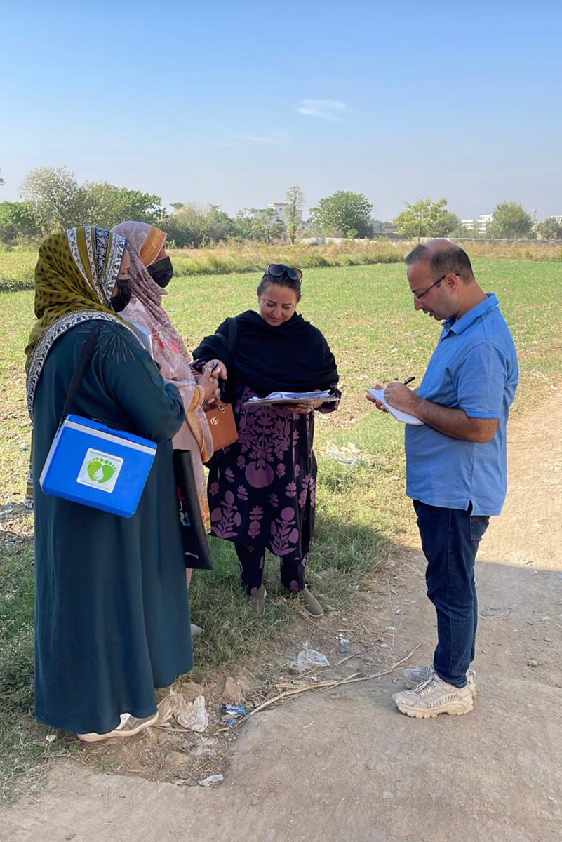 Today marks the 6th day of the ongoing Polio Campaign—the District Health Officer, Islamabad alongside Dr. Shazia Gul, EPI In-charge, monitored polio campaign activities across the district.
#poliocampaign #HealthAwareness