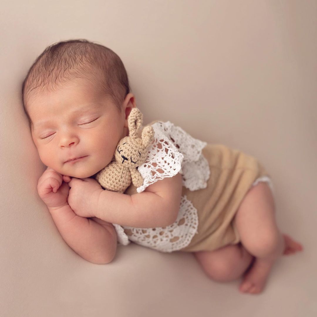 luisaleylaph's tweet photo. Newborn Retouching Service 

Our experts make your baby photos look sweet by taking care of baby red skin, color correction, transforming the background, unwanted object removal, and more.

#NewbornRetouching #NewbornEditing #Newborn #All_photo_editing_service #Retouching https://t.co/mLkFUTwyZ0
