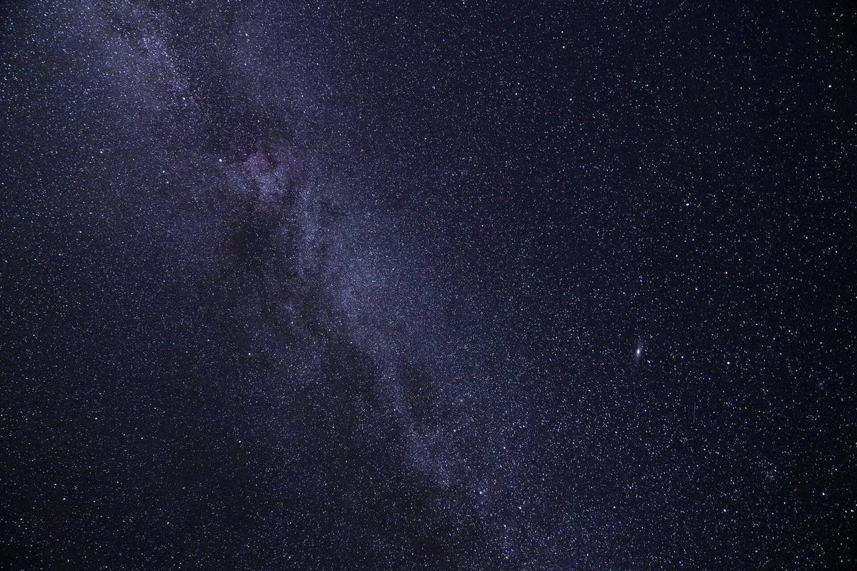 Terminr_____AS's tweet image. 눈부신 별이 빛나는 하늘이 상쾌합니다