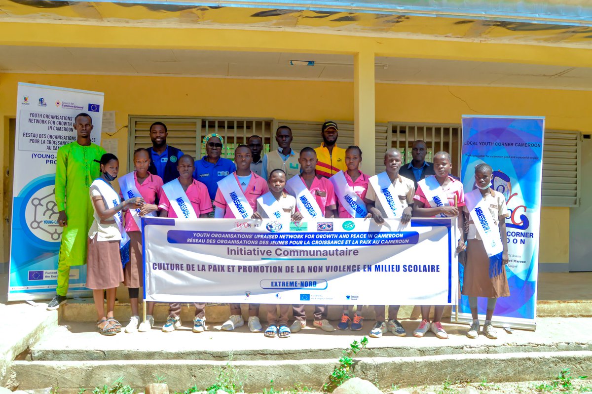 HamzaOumarou11's tweet photo. Dans le cadre du projet #Young_Cameroon piloté par @loyocameroon, le consortium des associations de l'Extrême-Nord (#CJSDM, #YCO4PSD, #AJESRED, #APPV et #WomensOFFICE) a mené une activité de sensibilisation dans cinq établissements scolaires de la ville de Maroua du 28 au 31/10 https://t.co/lSH5prtA3S