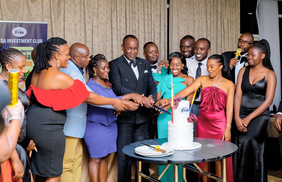 Buhweju__BYDA's tweet photo. BYDA marks 7 years of excellence, Sets sights on the next 20 Years.
The Chief guest Captain Mike Mukula,  offered invaluable guidance  on strategic growth and sustainability, inspiring the team to reach new heights.
https://t.co/FGzHjsjRiI

#byda
#latestupdates https://t.co/qnaSA57nCv