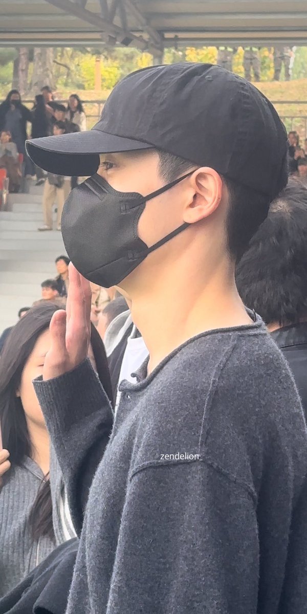 선서하는 재현이