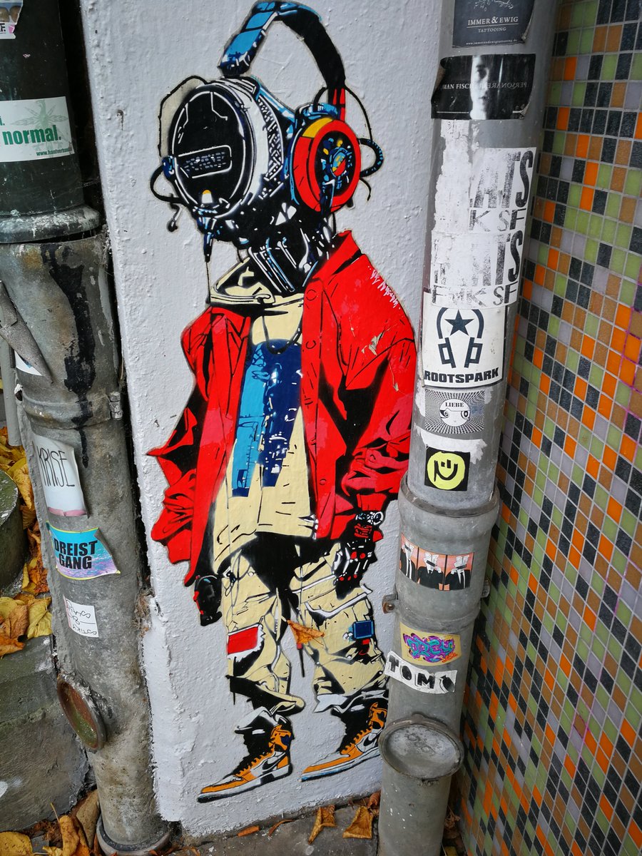 Moin
<a href="/Marshal_Strtart/">Marshal Arts</a> 
Juliusstr