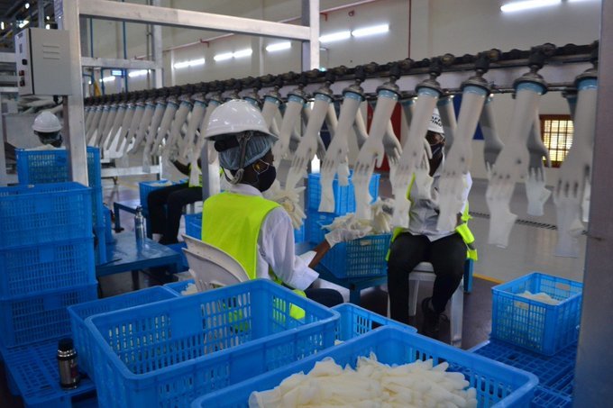 arihoamos2's tweet photo. The @GovUganda will continue to prioritise industrialisation and its pace doubled with initiatives to attract more investments in agro-processing to add value to primary products.
Peter Oboi Hindus Vote Trump Lily Dobbs Rubio Reagan
@KagutaMuseveni
#LetsBuildUG
#UgMoving4wd https://t.co/DeAF9m3Q5Z