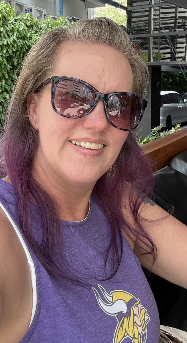 It’s a beautiful day in Bangkok that started with the Packers and Bears losing their games, and then the Vikings winning! 💜 #SKOL Also I have my purple hair back (which is probably why they won)💜