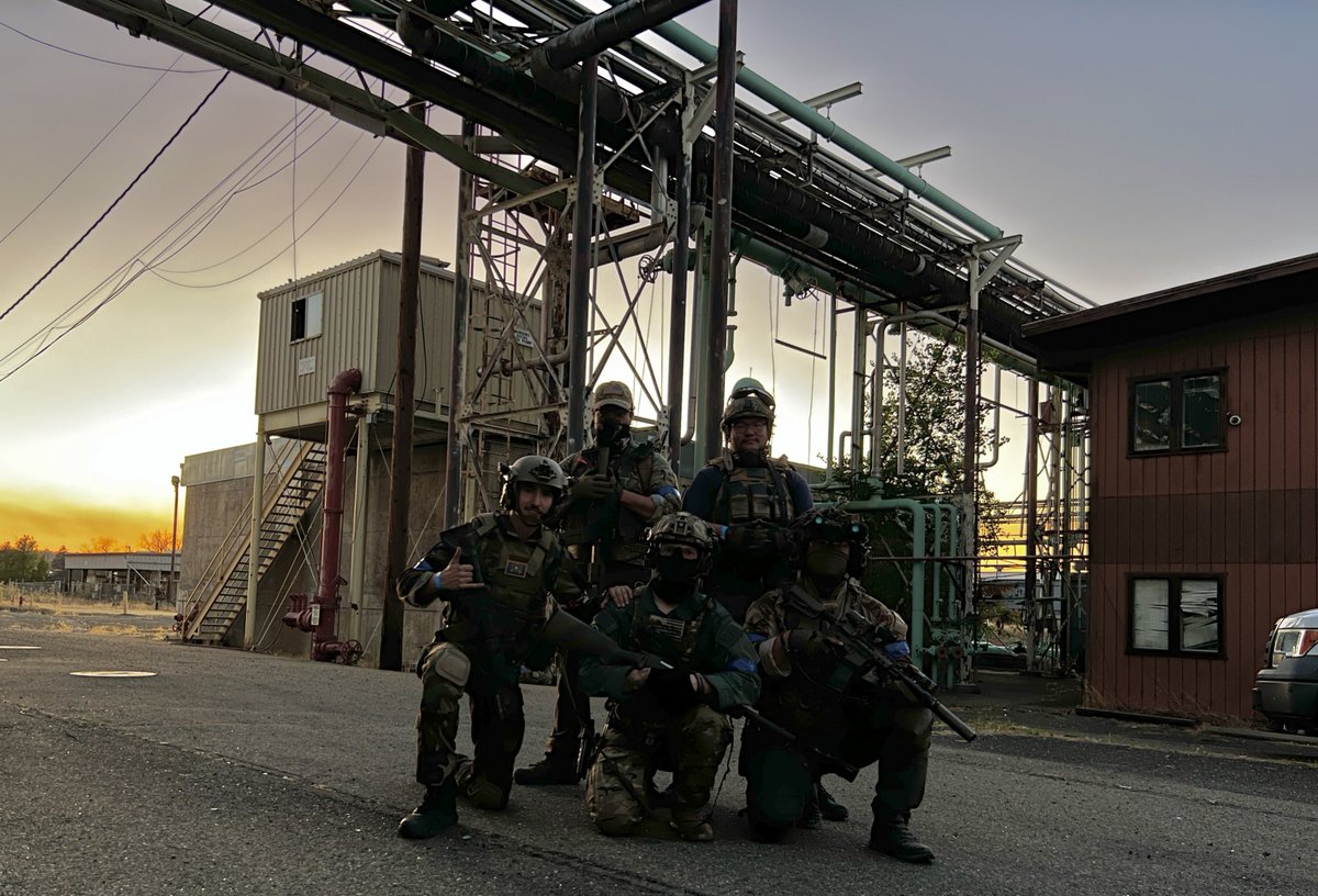 broke.operator.squad tweet media