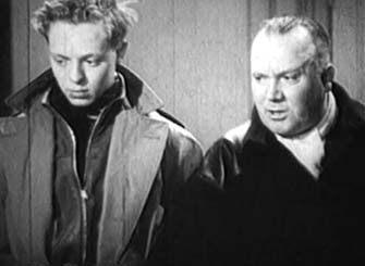 TalkingPicsTV's tweet photo. #JimmyHanley #WallyPatch take on a rival trucking 🚛 company in NIGHT RIDE (1937) 7:50am drama #TPTVsubtitles https://t.co/UoCozl17q8