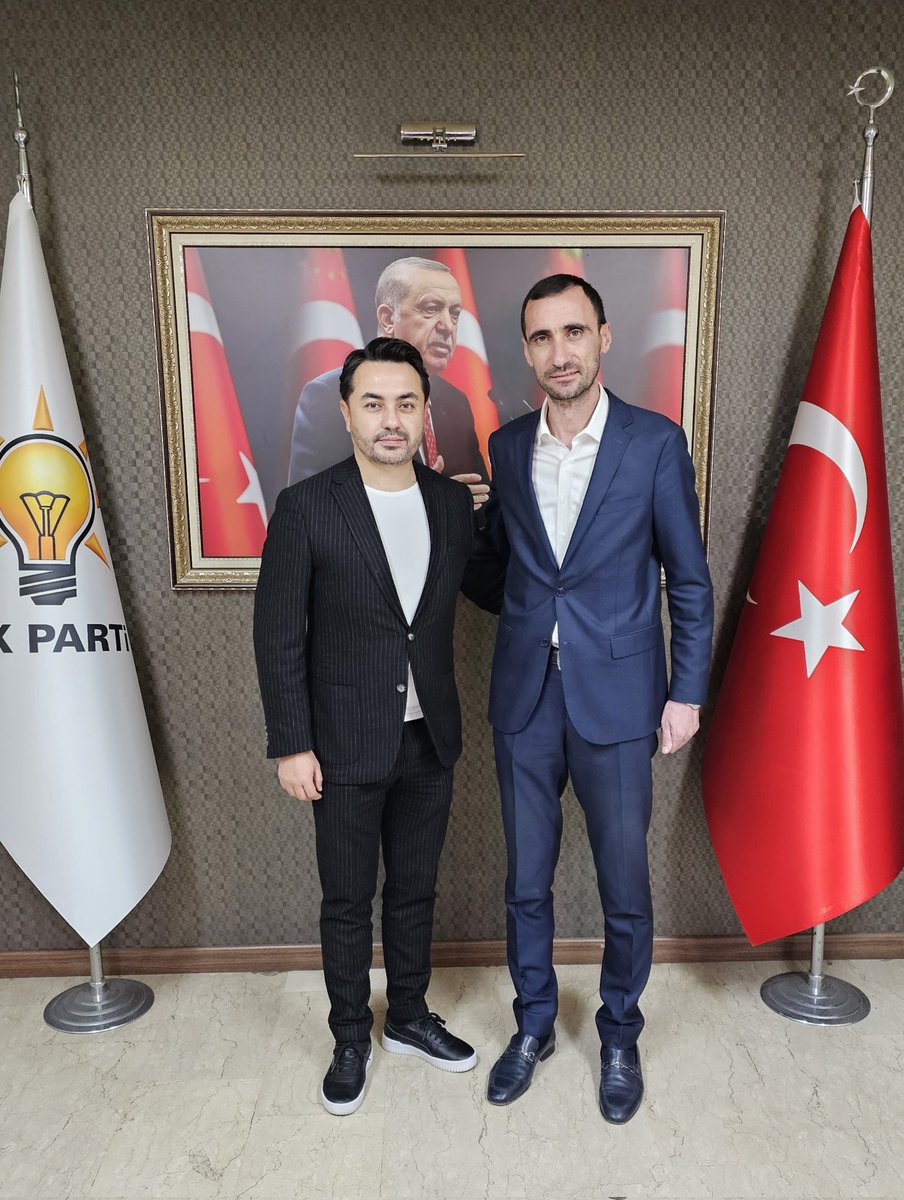 ibrahimARS82's tweet photo. Adamdır...
@AkKeciorenResmi @AKadirkarapinar https://t.co/1MyXvEPy8l