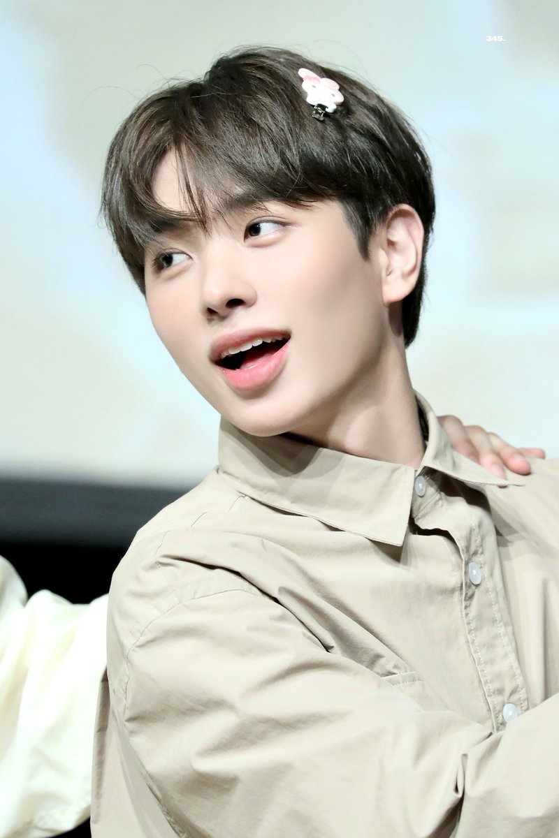 345_rjm's tweet photo. #ATBO #에이티비오
#류준민 #Ryujunmin https://t.co/nfF5gKsig8
