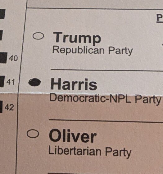 walkerpx_'s tweet image. Been waiting for this news to drop so I could know who I’m voting for #kamala2024