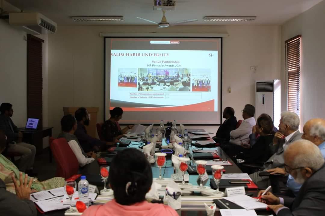 banbhanaamir's tweet image. MPA Saima Agha, Parliamentary Secretary for Sports and Youth Affairs, actively participates in the board meeting at Saleem Habib University, reinforcing commitment to education.
@SaimaAgha17627
#mpasaimaagha #sportsandyouthaffairs #PPP #saleemhabibuniversity