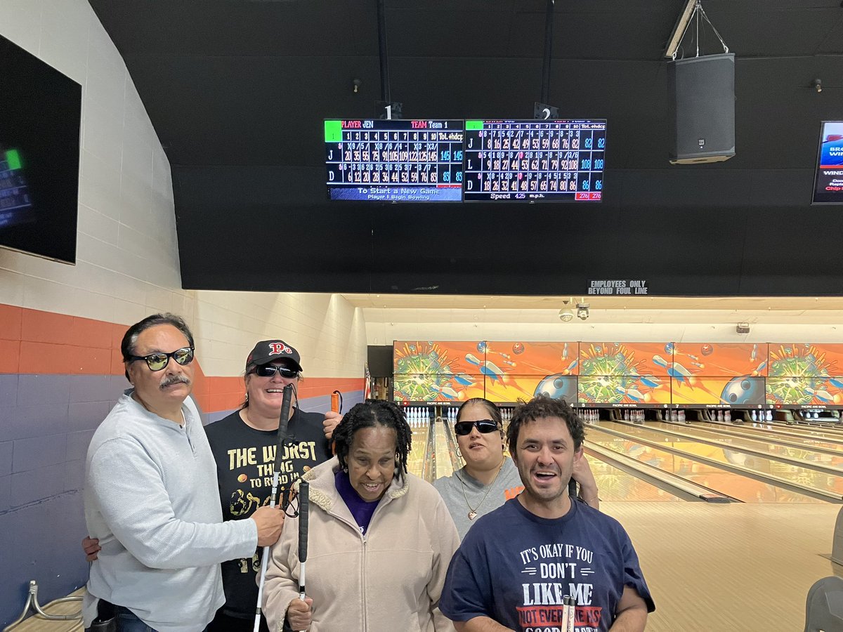 BlindOfSJC's tweet photo. Fun times at Pacific Avenue Bowl yesterday! Thank you Joe, Roslyn and Cliff for volunteering with us! #SJCNFB #BlindSports #Bowling #STOCKTON #SanJoaquinCounty#PacificAvenueBowl https://t.co/q4LHRQgR97
