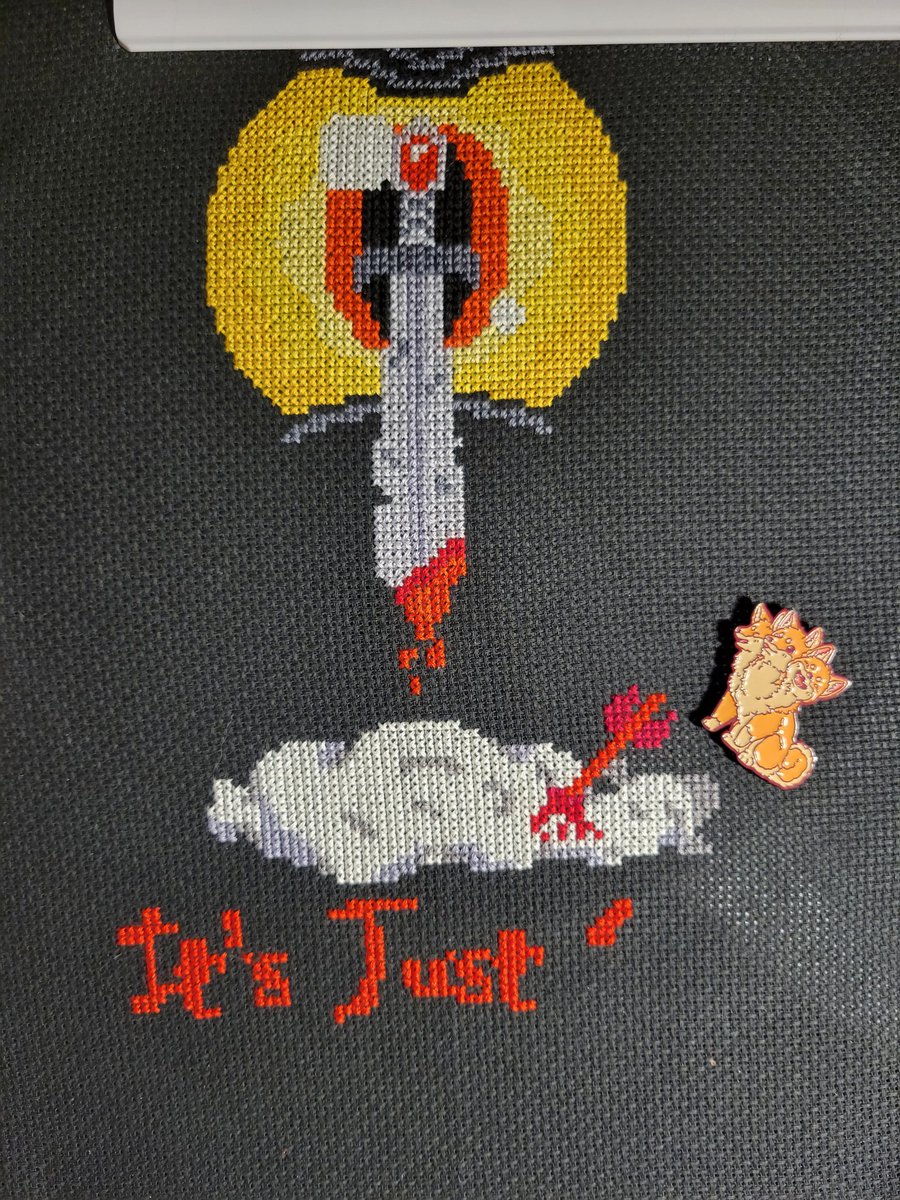 I did get to play some Stardew today and cleared more of my Frontier Farm, found I loved Aimon's Witchy Grass in the Mage's Rest area of Alchemistry, and I got 341 stitches in on my Epic: The Musical inspired cross-stitch. 💜
#StardewValley #moddedStardew #epicthemusical #xstitch