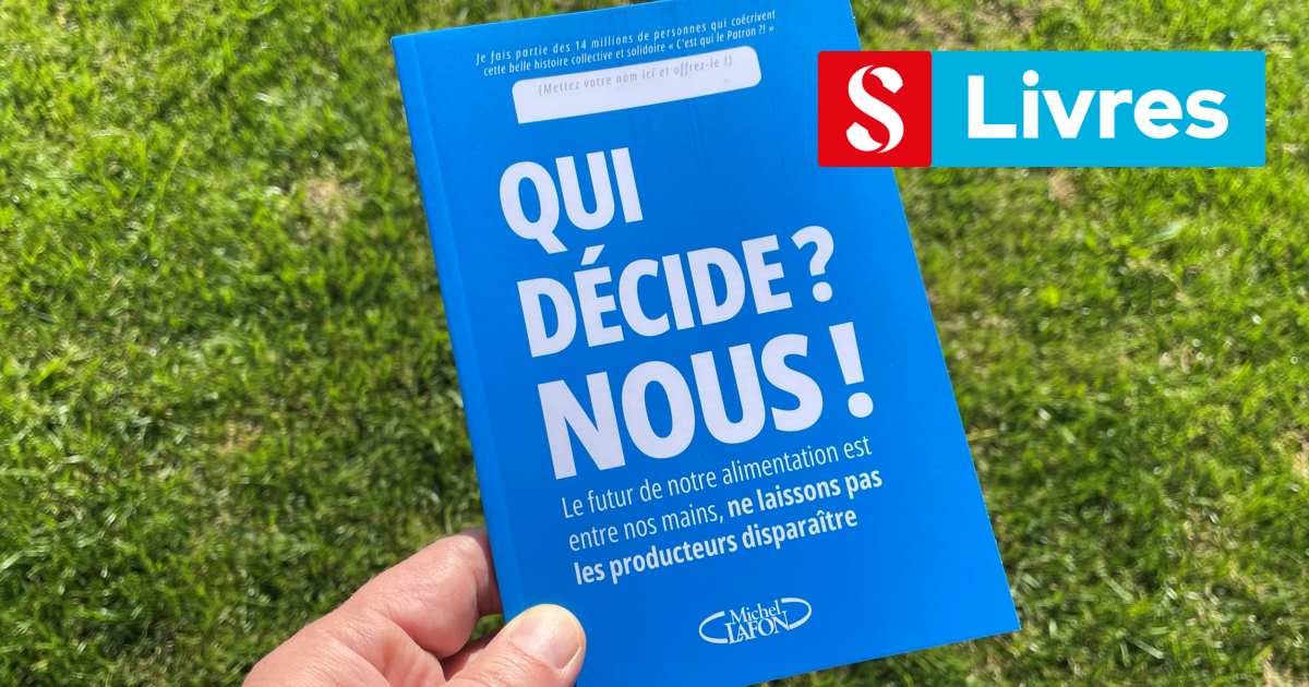 On connaissait la brique bleue, voici le livre bleu. Vous connaissez les produits C'est qui le patron ? dont son emblématique brique de lait, voici le manifeste qui va avec.
Ce n'est pas une énième incantation stérile, c'est un rapport documenté, presque un mode d'emploi pour