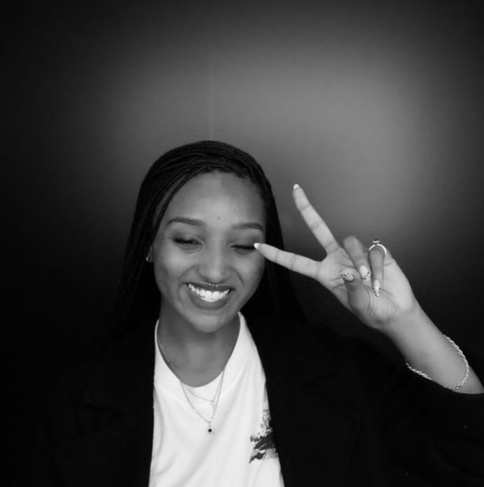 YaAfricaa's tweet photo. As a proof of concept, Priscilla made an official short film for the Space Maasai. Priscilla won the DFM 2024 award for film in development. These grants us the possibility to witness her dream on both screens big and small.

Yes, there is a storm coming, she is coming. https://t.co/6GuxRwcl3K