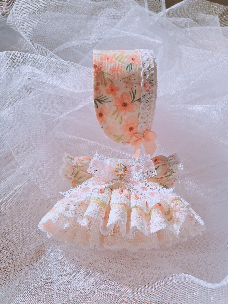 honeybee_closet's tweet photo. 🎁RT+팔로우
추첨 한 분 허니베어 샘플을 선물해 드립니다!

구매➡️https://t.co/N13bCmjTp0

🌹로망스블룸 드레스(25~30cm)
🍑와일드피치 드레스(10cm)
🧸허니베어 드레스(10cm)
💙블루밍블루로즈 드레스(소량 재입고) https://t.co/WZJ2NALlfJ