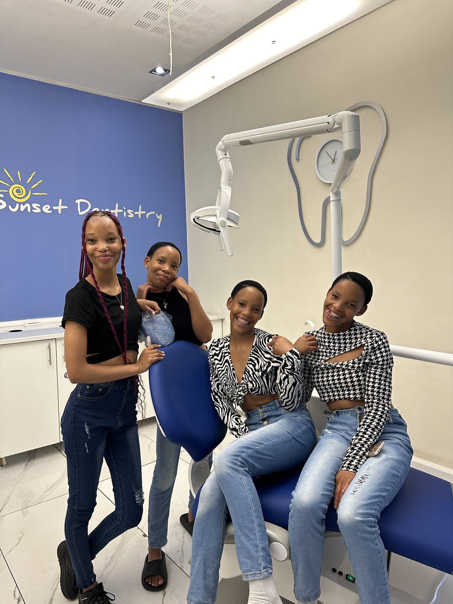 DrKSunset's tweet photo. A quick update: 😃

The quadruplets popped in for their monthly braces check-up!

A heartfelt thank you to VW Middleburg for always making sure the girls get to and from their appointments. 

We send our warm wishes to one of the girls as she tackles her matric final exams!📚❤️ https://t.co/WZkrQv4Akk