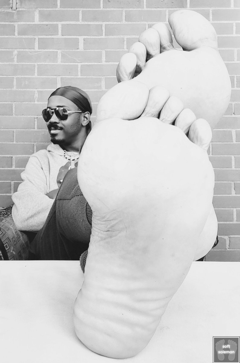 softsoleman's tweet photo. #softsoleman #guysoles #malefeet #malesoles #manfeet #manlyfeet #dudesoles #heavysoles #chubbyfeet #chubbytoes #bigsoles #bigfeet #bigtoes #softfeet #softtoes #softsoles #meatysoles #meatytoes #feet #soles #toes #orteils #pieds #legendarymalesoles #blackandwhite #noiretblanc https://t.co/IQGGBUXF6i