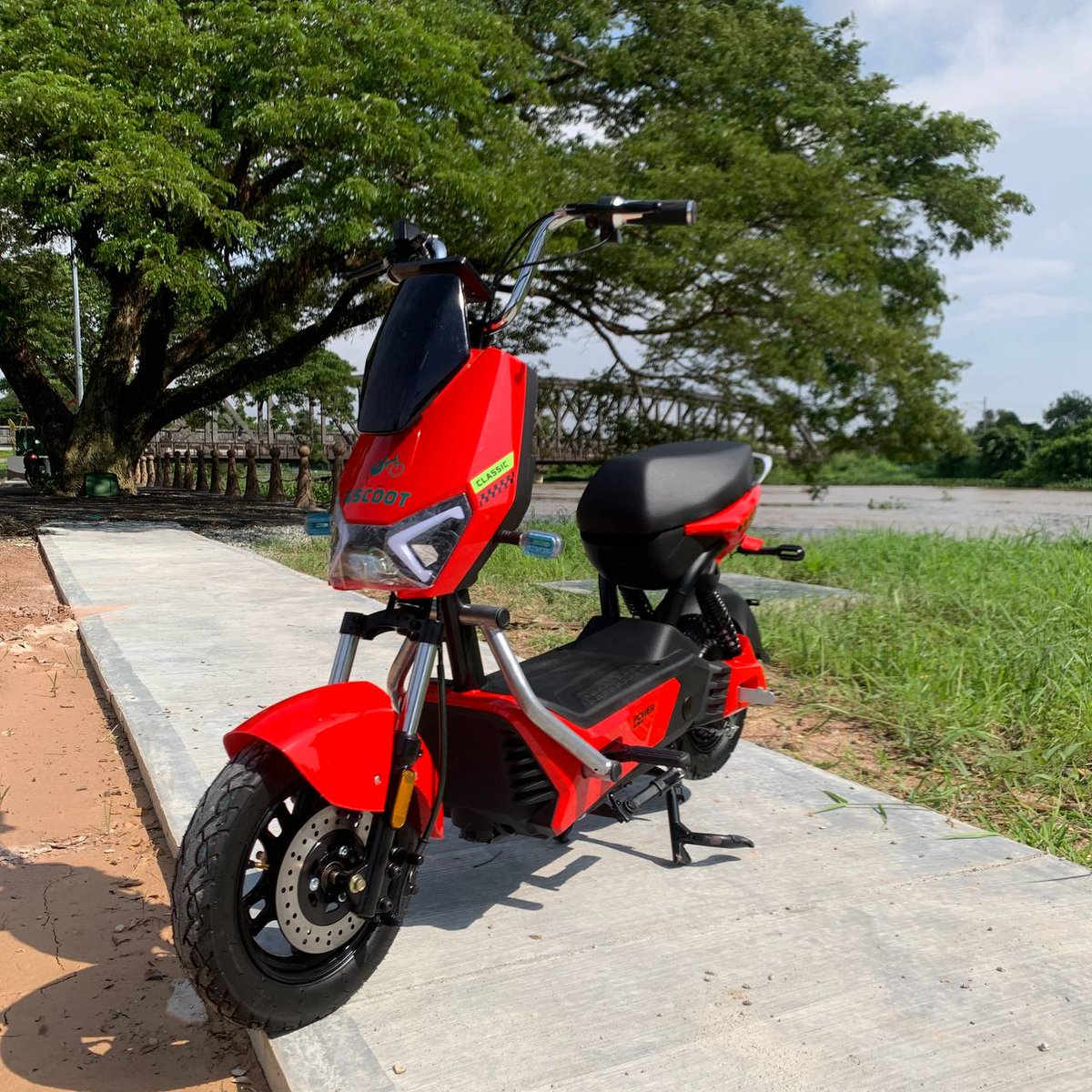 Greenscoot89's tweet photo. Greenscoot! 💨 ☀️

Looking for a fun, affordable, and eco-friendly way to get around?  Check out Greenscoot's amazing selection of electric scooters and trikes!

Contact us today to learn more!
 
Find us on:
WhatsApp:https://t.co/loapgTtkqH   
No 43 Komplek Perniagaan Utama https://t.co/t5gaxN5Xe1