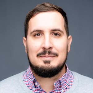 znatko's tweet photo. 🎙️ ZNATKOV STRUČNI INTERVJU – Toni Trivković (@toni_trivkovic) – Kako se #hrvatska tech zajednica pokušava nametnuti u svijetu? https://t.co/uCJBDWx9qh 
 #SplitTechCity #GradSplit  /cc @SplitTechCity https://t.co/LC4jbQXau4