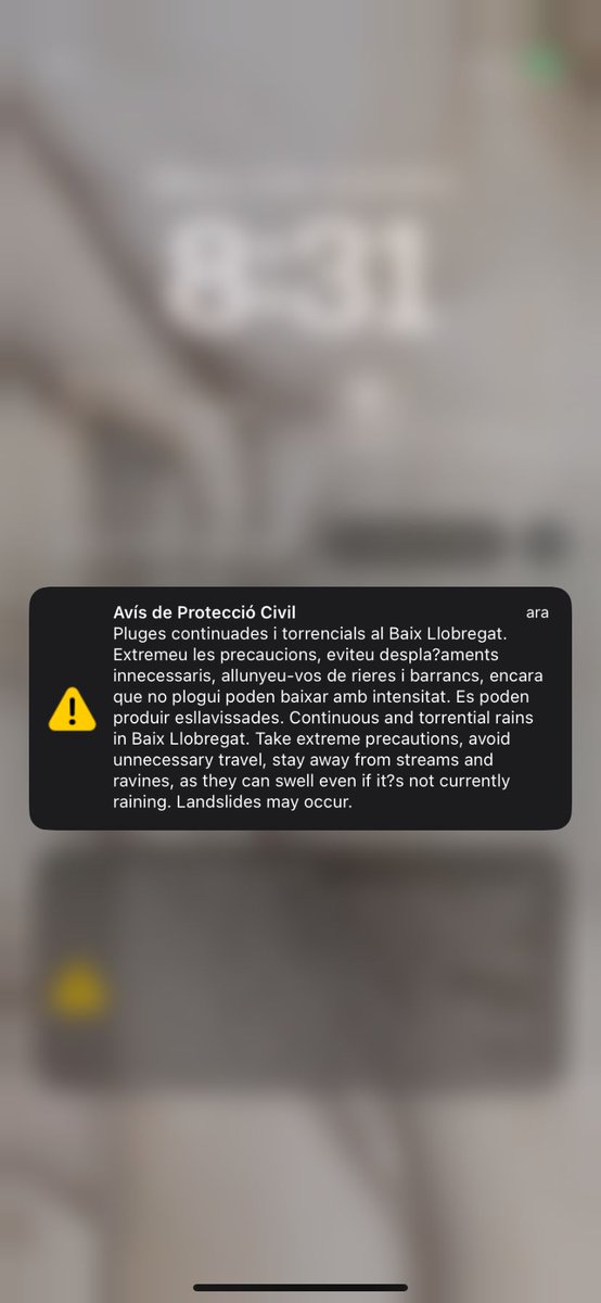 Avís als telèfons mòbils per pluges torrencials al Baix Llobregat 3cat.cat/324/en-directe…