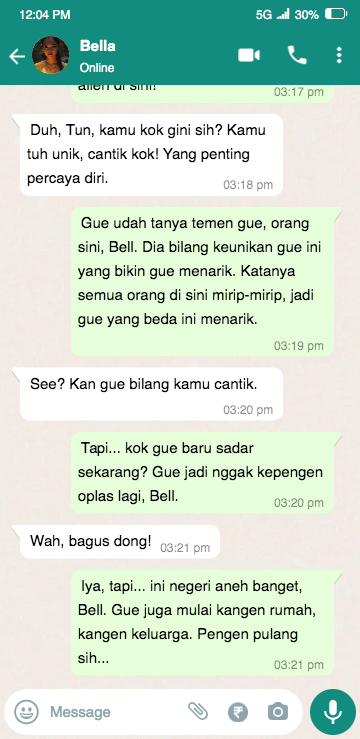 dapatkanbeasis1's tweet photo. Dengan niat membalas dendam terhadap mereka yang pernah meremehkannya, ia pergi ke Negeri Plastik untuk mendapatkan wajah baru—dan akhirnya menyadari bahwa perubahan terbesar ada di dalam dirinya #Negeriplastik #uningm https://t.co/WSPigVy8Oq https://t.co/gW3SNkGHRi